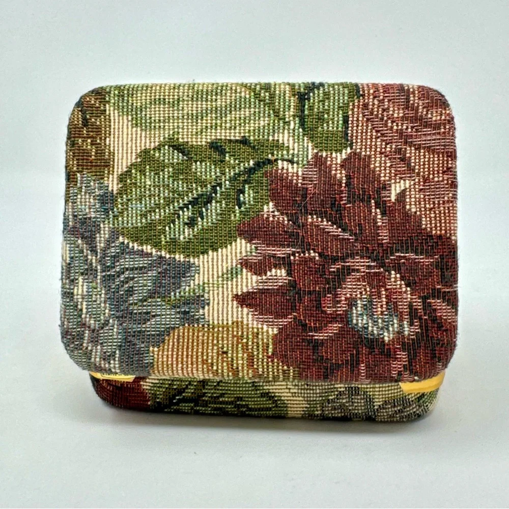 Vintage Floral Tapestry Hard Case Travel Jewelry Box with Necklace Pouch